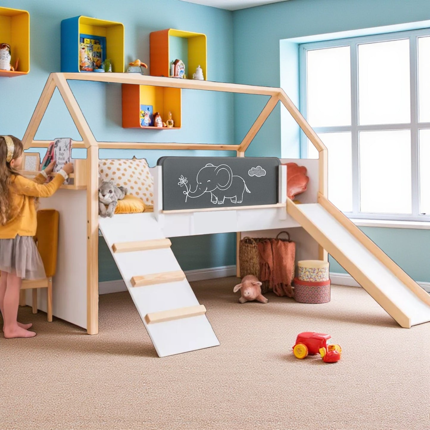 Letto a casetta per bambini GINGER HOME, Montessori, a due piani, scivolo, lavagna, rete per materasso 90x200 cm