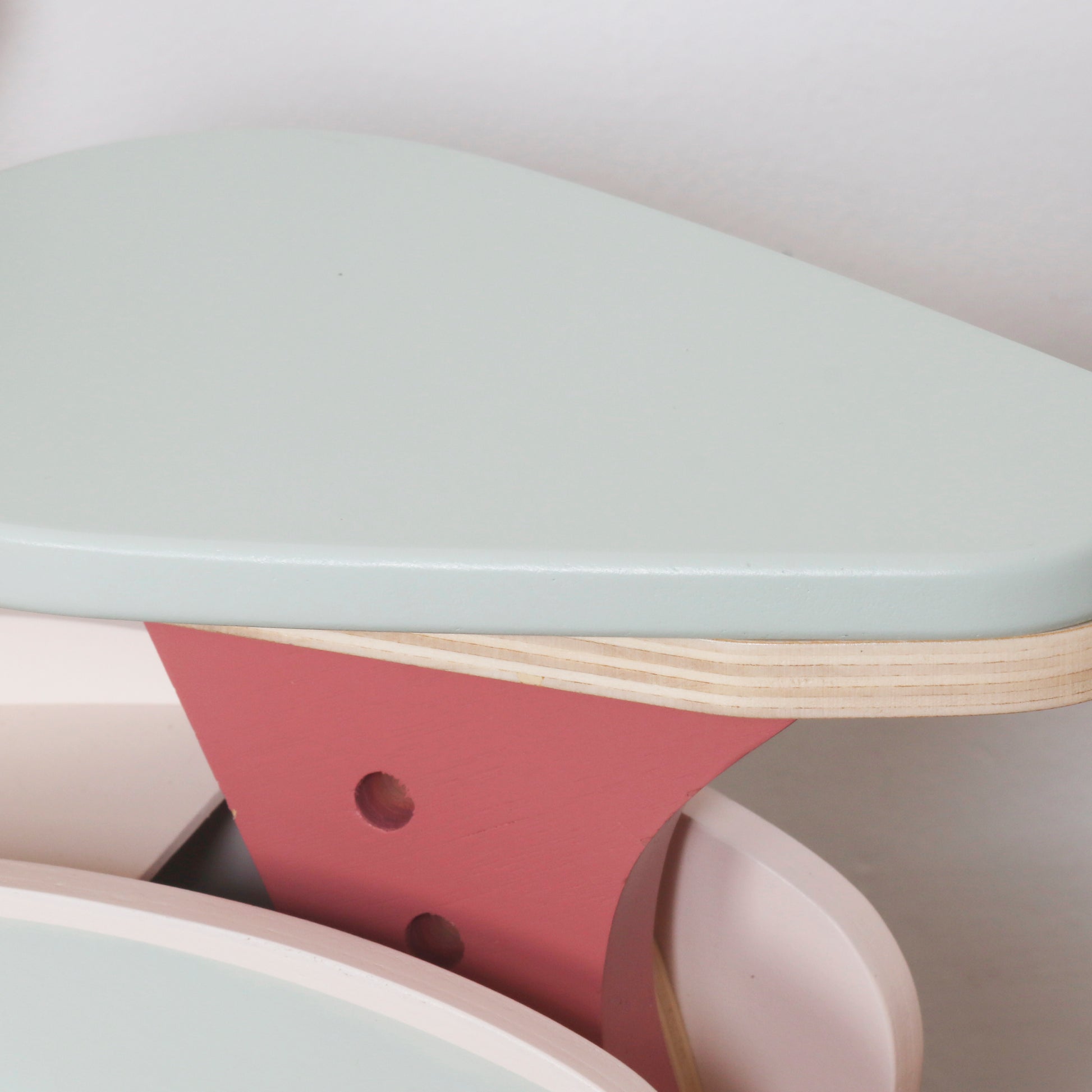 Седалка на детско баланс колело GINGER HOME от дърво с гладка повърхност