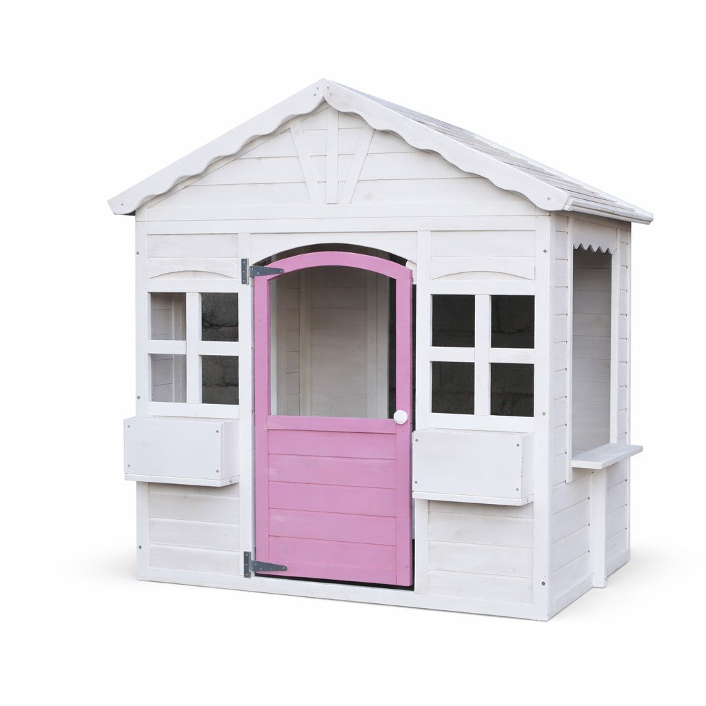 Реална снимка на детска дървена къщичка за игра GINGER HOME отпред