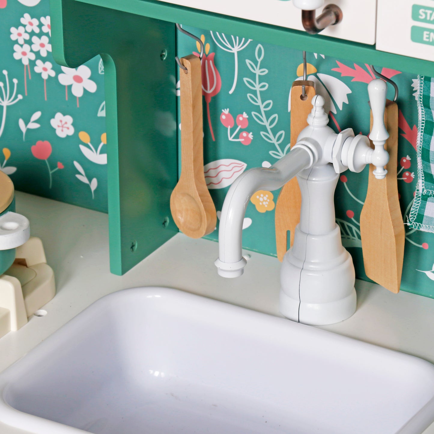 Cucina Giocattolo in Legno GINGER HOME – Stile Vintage con Fornelli Elettronici, Luci e Suoni, 91x31x90 cm