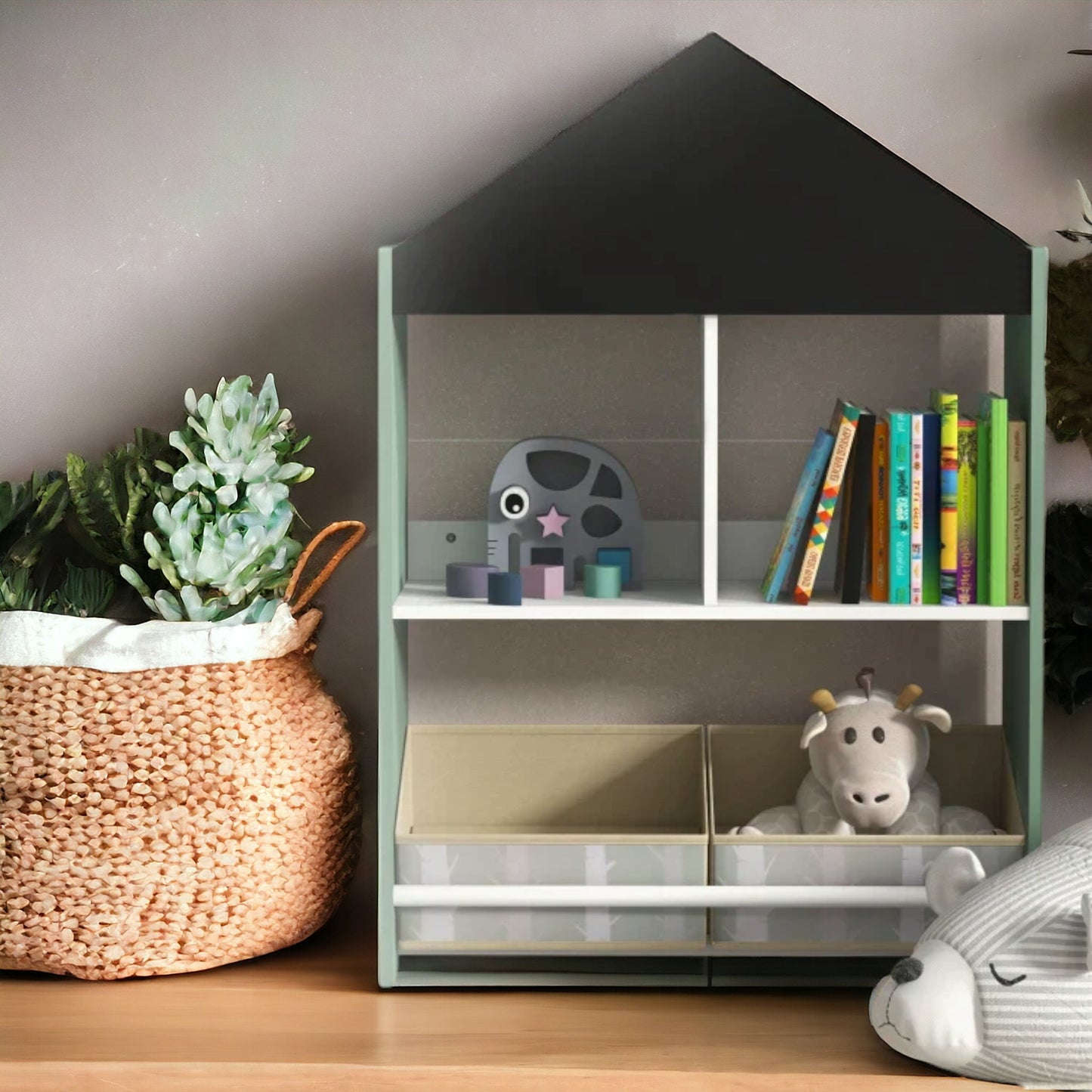 Детски Шкаф GINGER HOME, Етажерказа Играчки и Книжки  с Мече, Черна Дъска за Писане, Къщичка FOREST