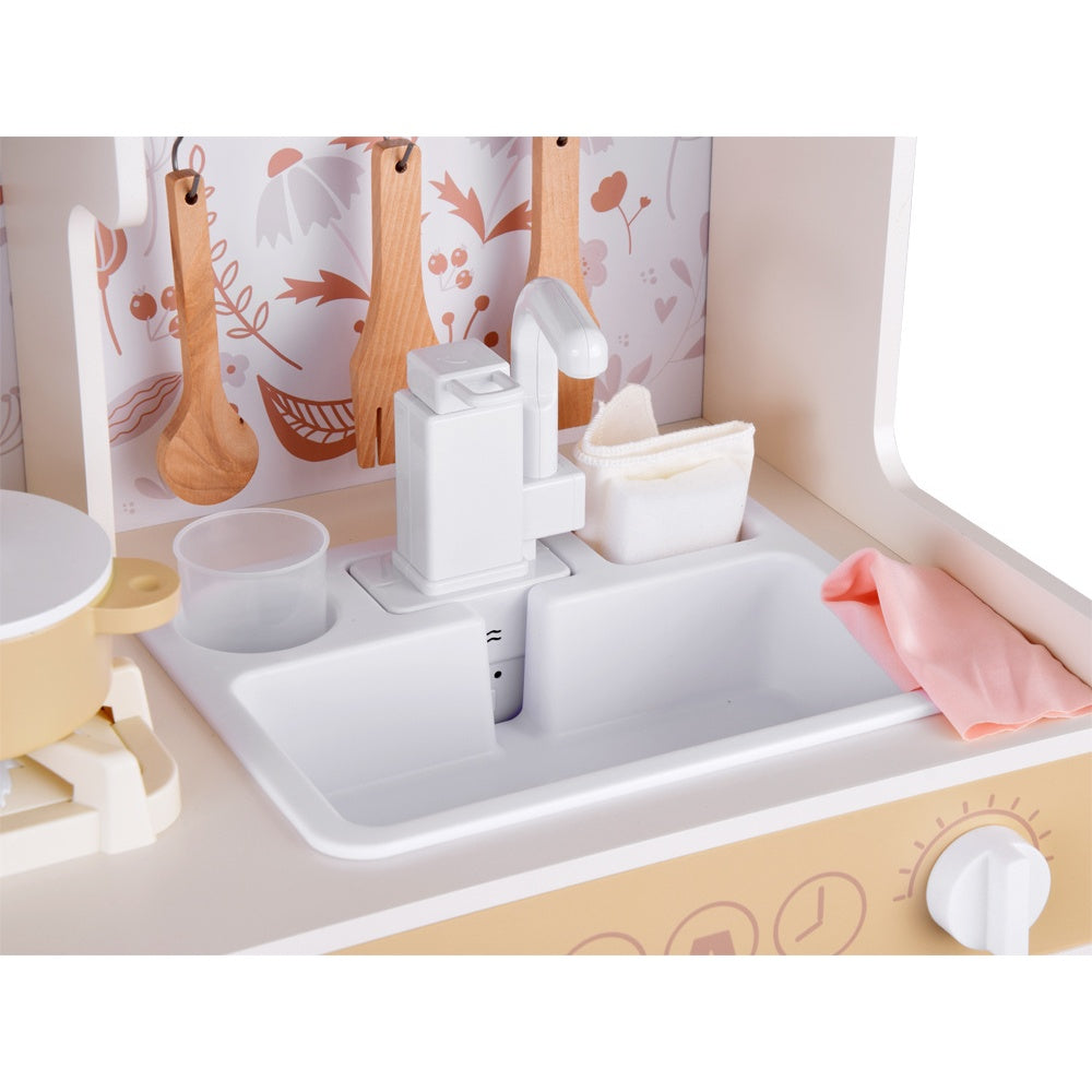 Мивка и смесител на детска кухня GINGER HOME с реалистични детайли